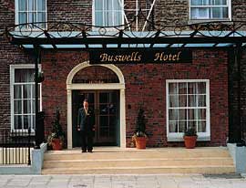 Buswells Hotel