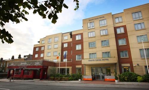 Grand Canal HOtel County Dublin Bar and Hotel Entrance